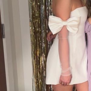 The Bar Satin Arm Bows and Tulle Sleeves